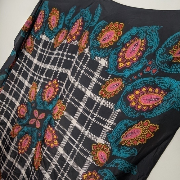 Dian Von Furstenburg Vintage black silk Scarf - Picture 7 of 11